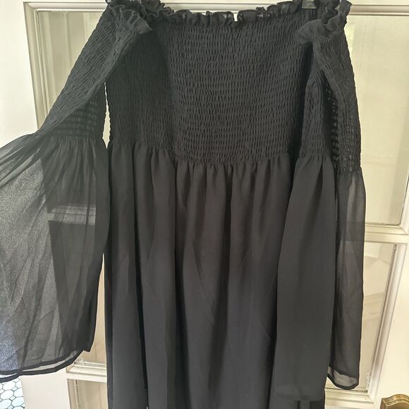 Off The Shoulder Black Mini Dress Long Sleeve Smocked Women's XL Witchy Hippie - Picture 1 of 9